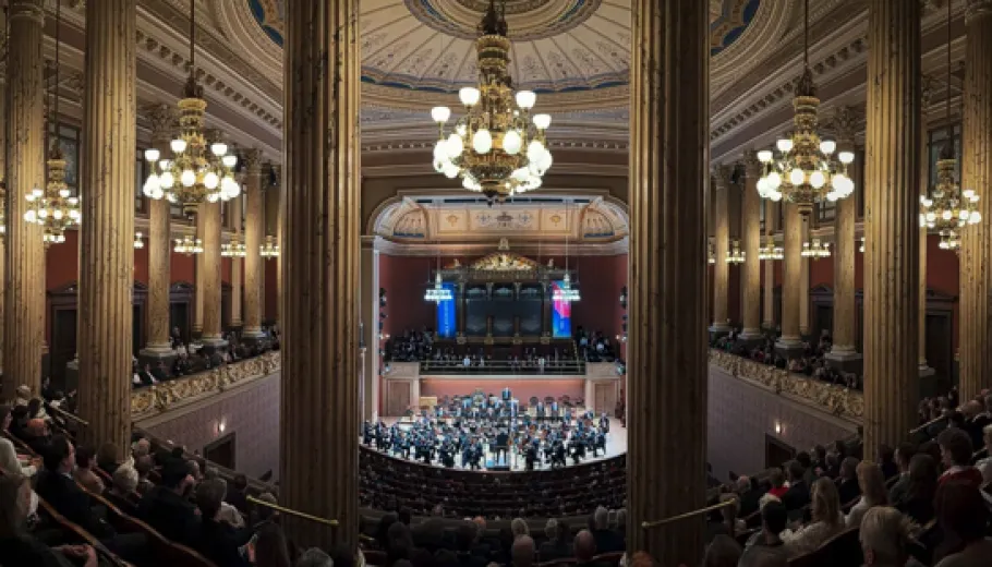 Bychkov, Lim And Czech Philharmonic